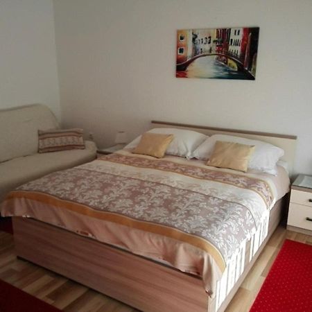 Apartmani Ivanka Stojcic Crikvenica Esterno foto